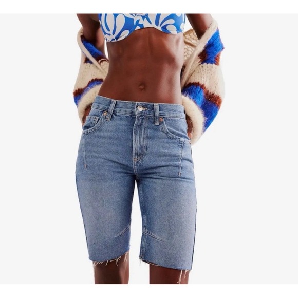 NEW We The Free Free People Ghost Town Long Short High a Rise Denim Bermuda‎ 24 - Picture 1 of 8